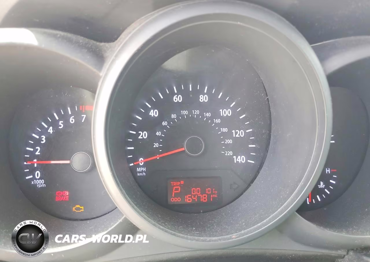 2013 Kia Soul Base VIN:KNDJT2A59D7606010 - 9