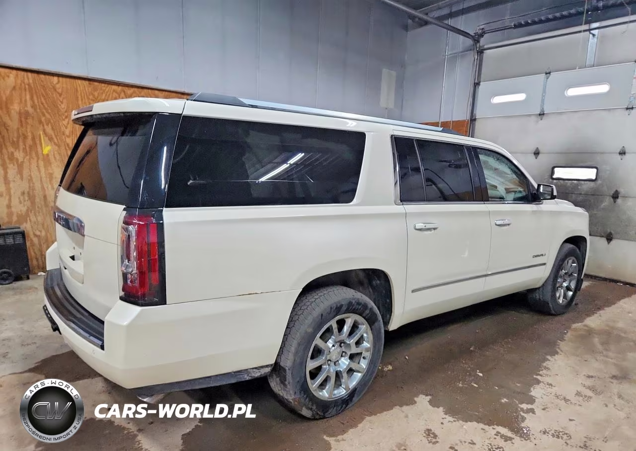 2015 GMC Yukon Xl Denali VIN:1GKS2JKJ1FR685052 - 3