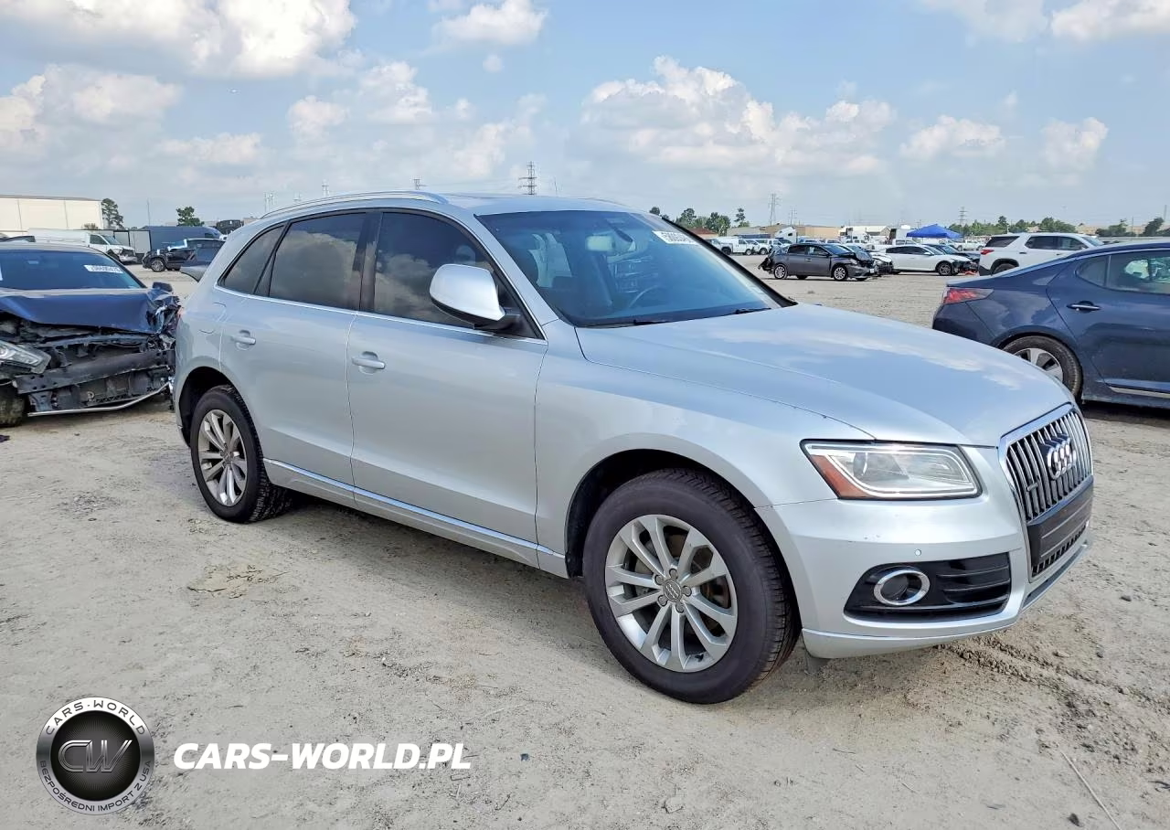 2014 Audi Q5 Premium Plus VIN:WA1LFAFP7EA101571 - 4