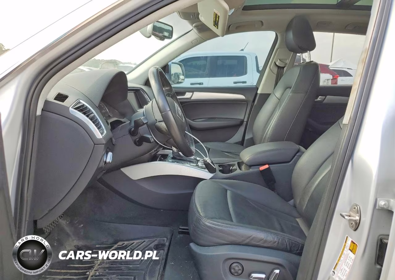 2014 Audi Q5 Premium Plus VIN:WA1LFAFP7EA101571 - 7