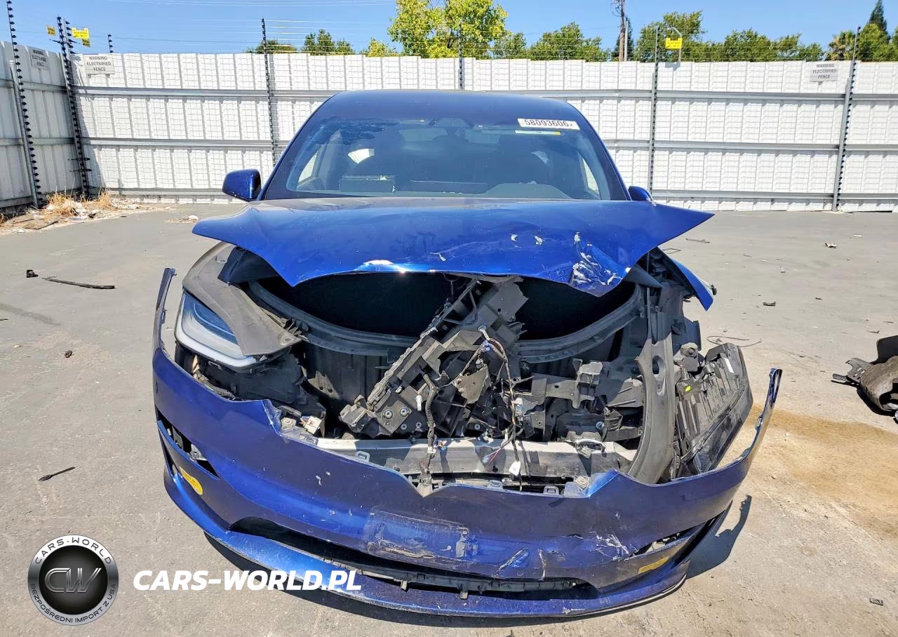 2022 Tesla Model X VIN:7SAXCDE53NF336254 - 5