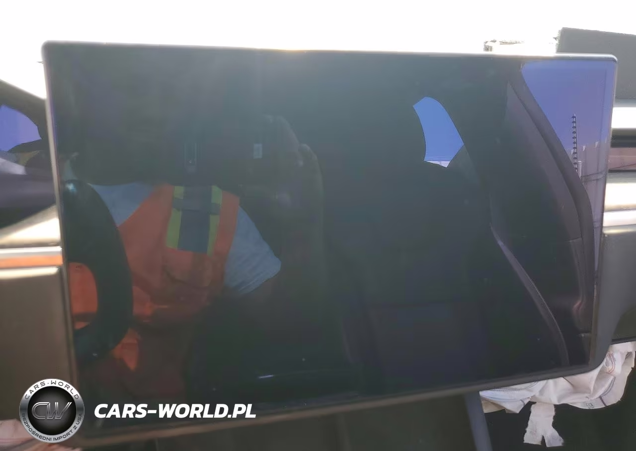 2022 Tesla Model X VIN:7SAXCDE53NF336254 - 9