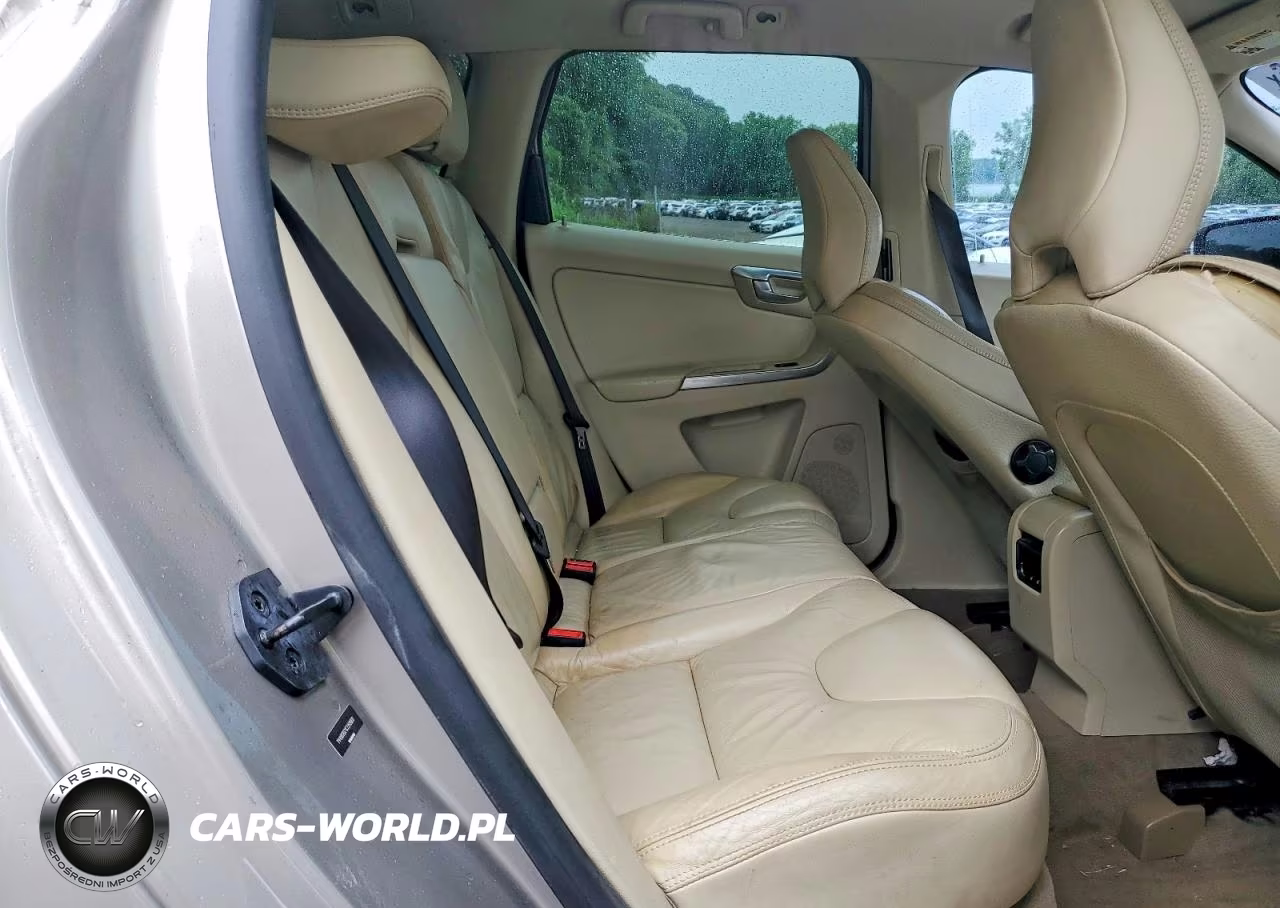 2012 Volvo Xc60 T6 VIN:YV4902DZ1C2268900 - 11