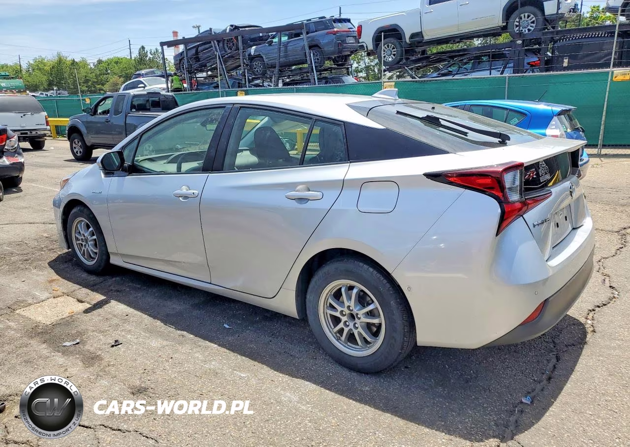 2020 Toyota Prius Le VIN:JTDKARFU2L3105937 - 2