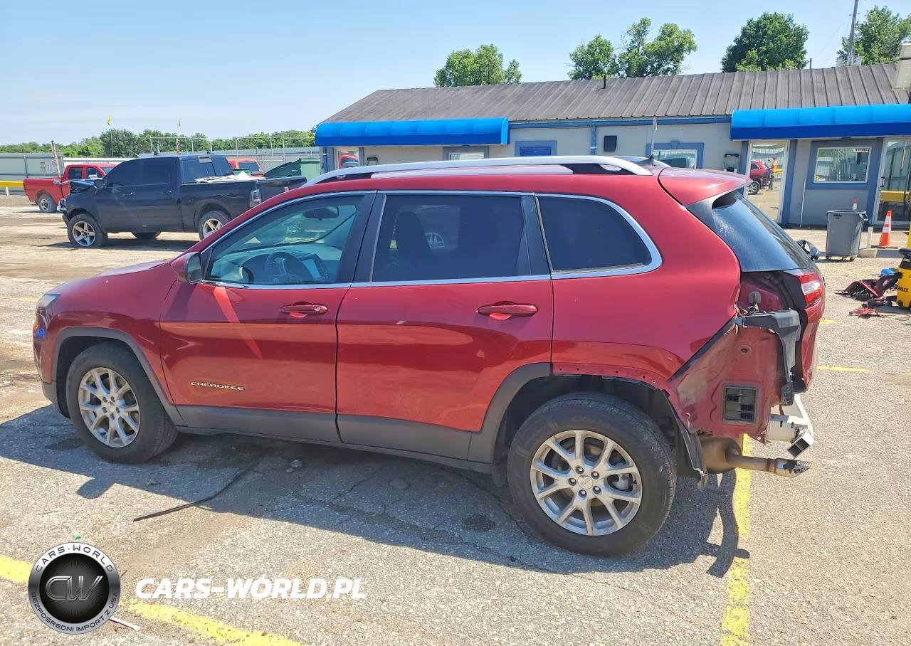2016 Jeep Cherokee Latitude VIN:1C4PJLCB7GW307828 - 2