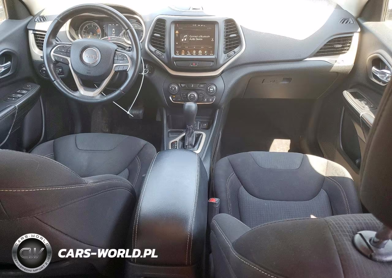 2016 Jeep Cherokee Latitude VIN:1C4PJLCB7GW307828 - 8