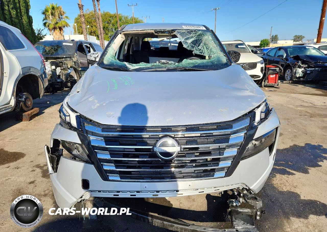2025 Nissan Rogue Sv VIN:5N1BT3BA3SC825566 - 5