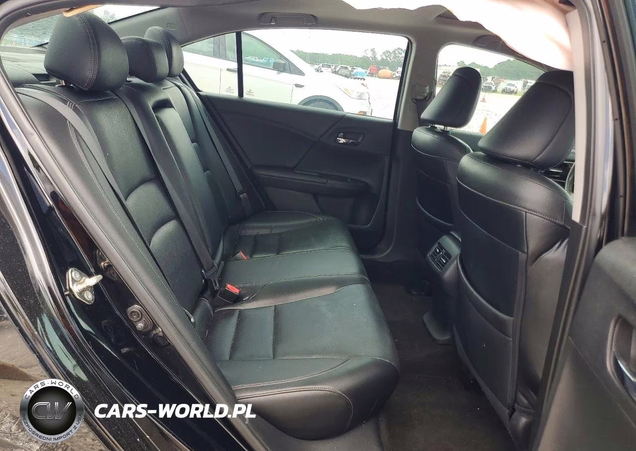 2017 Honda Accord Touring VIN:1HGCR3F93HA026805 - 10