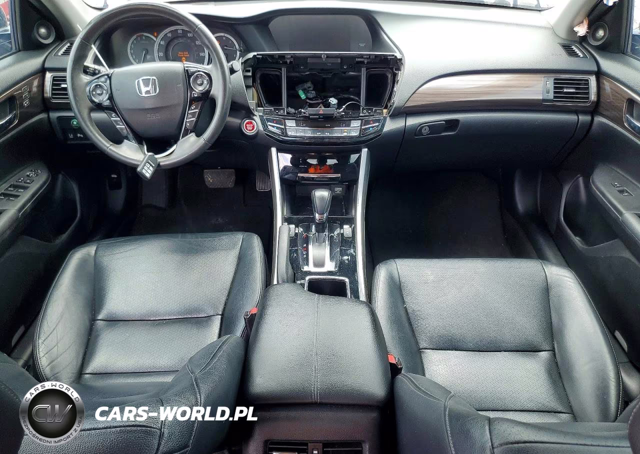 2017 Honda Accord Touring VIN:1HGCR3F93HA026805 - 8