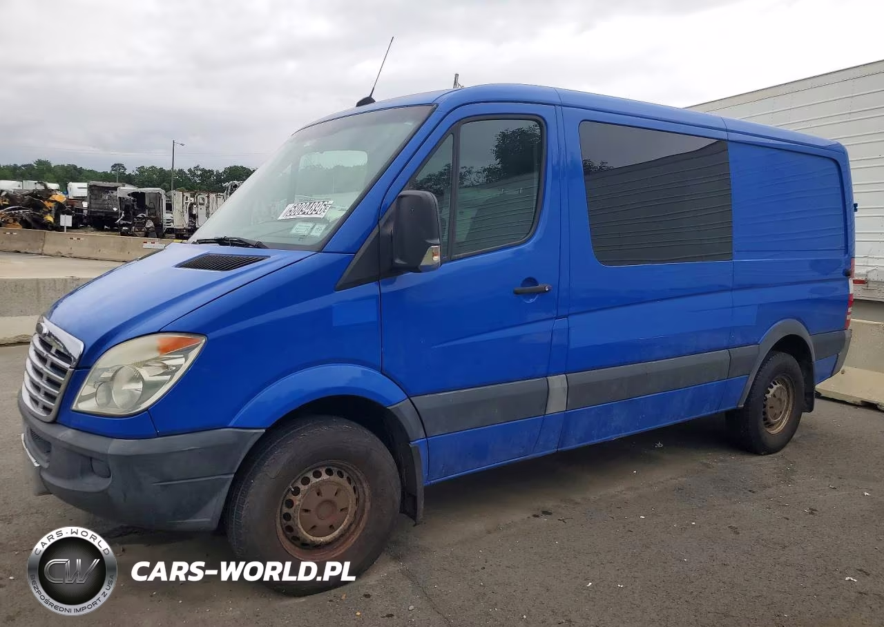 2011 Freightliner Sprinter 2500 Delivery Van