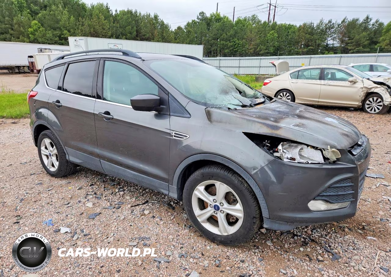 2015 Ford Escape Se VIN:1FMCU9GX8FUB15385 - 4