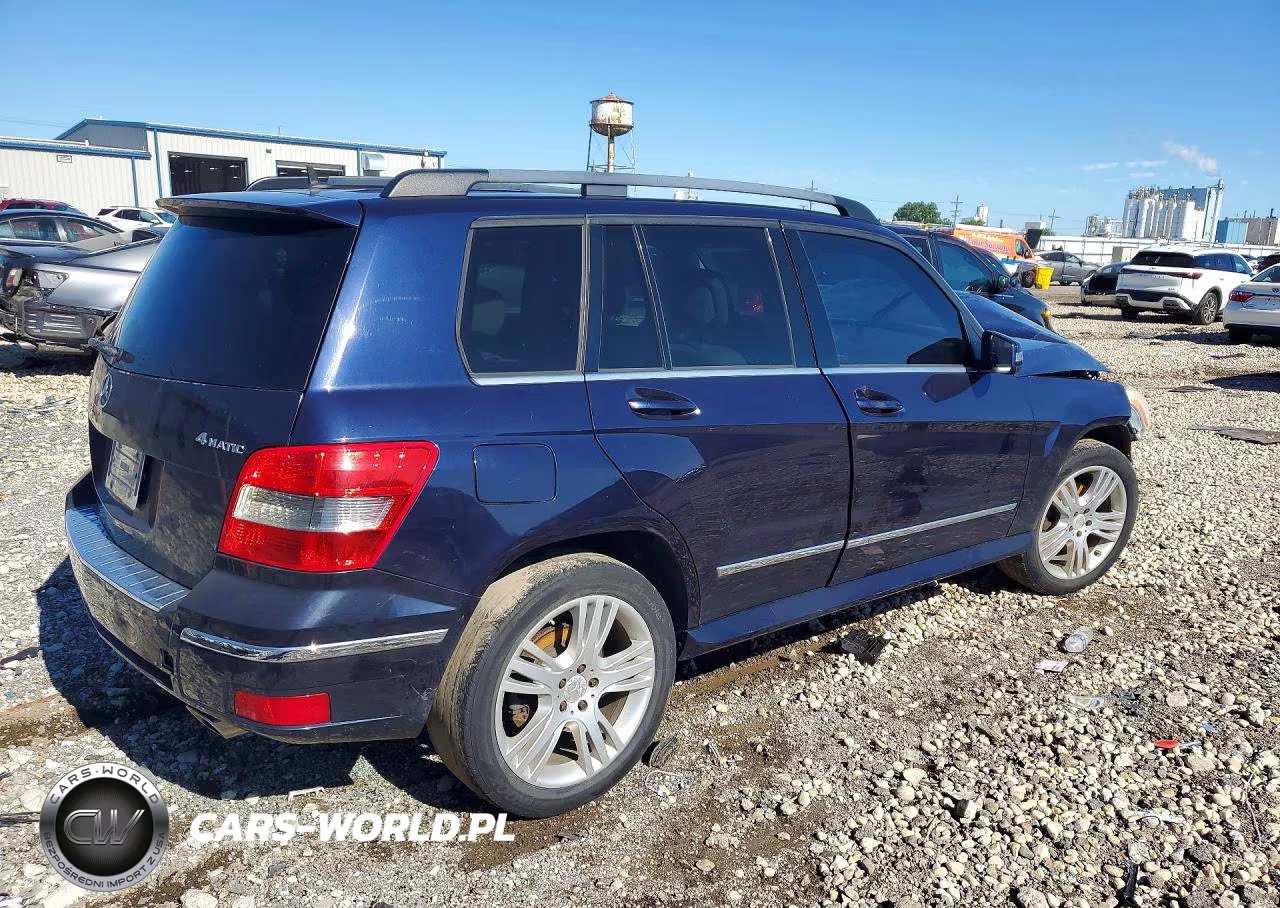 2010 Mercedes-Benz Glk 350 4Matic VIN:WDCGG8HB2AF383172 - 3