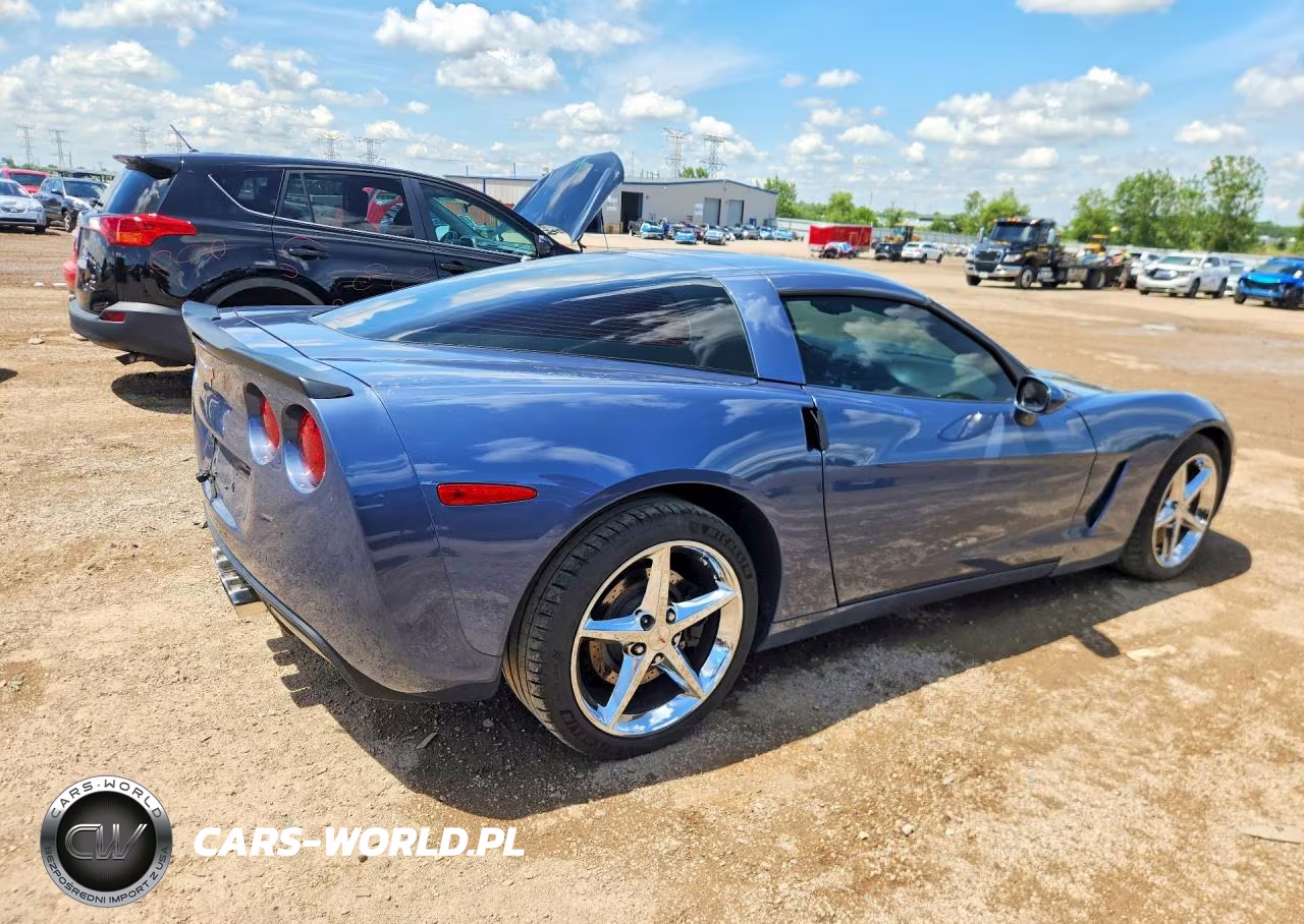 2013 Chevrolet Corvette VIN:1G1YG2DW7D5100185 - 3