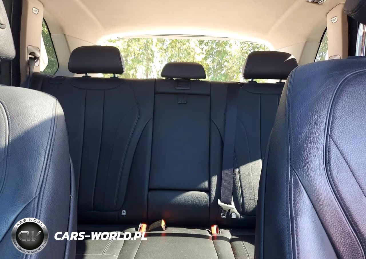 2015 BMW X5 xDrive35I VIN:5UXKR0C57F0P05231 - 10