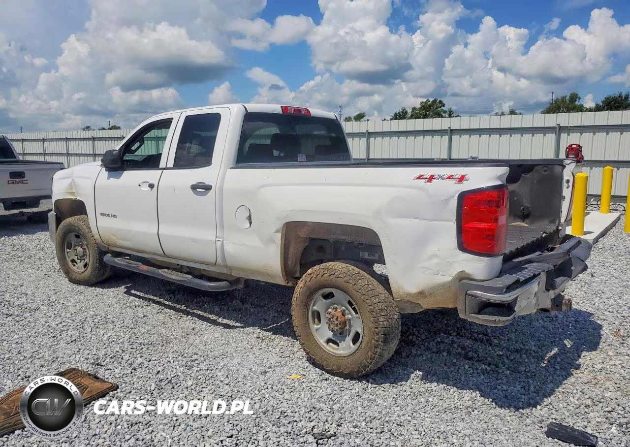 2015 Chevrolet Silverado K2500 Heavy Duty VIN:1GC2KUEG6FZ123483 - 2