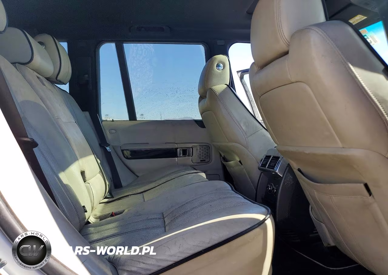 2011 Land Rover Range Rover Hse Luxury VIN:SALMF1D44BA350644 - 11