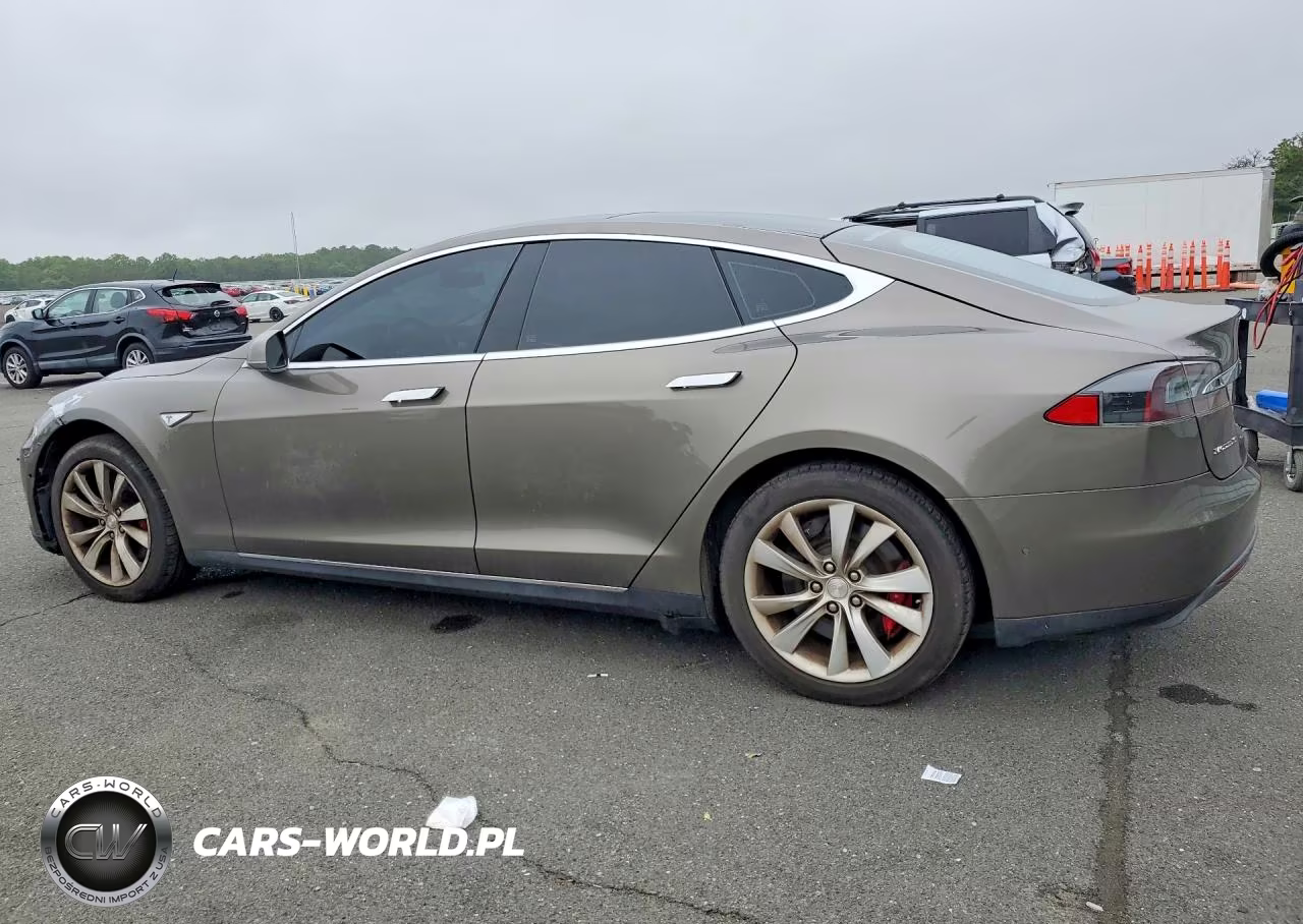 2015 Tesla Model S P85D VIN:5YJSA1H47FF097176 - 2