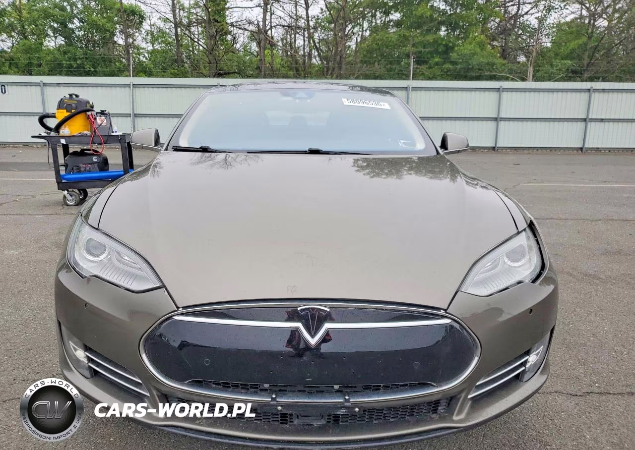 2015 Tesla Model S P85D VIN:5YJSA1H47FF097176 - 5