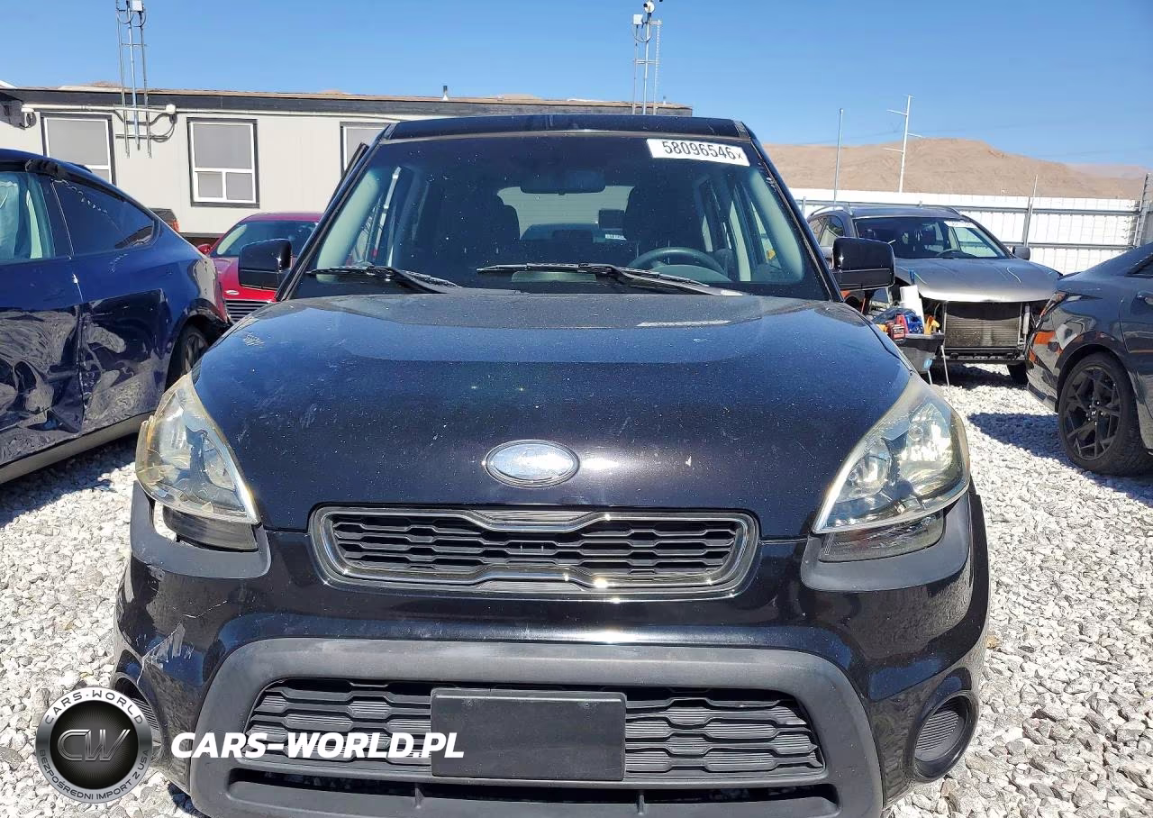 2013 Kia Soul Base VIN:KNDJT2A56D7496274 - 5