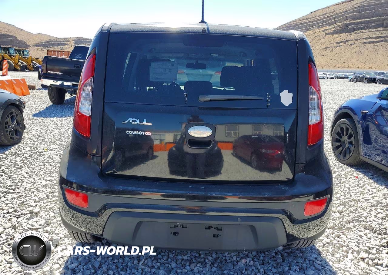 2013 Kia Soul Base VIN:KNDJT2A56D7496274 - 6