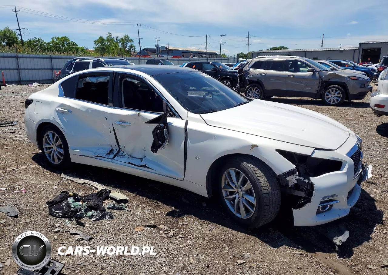 2015 Infiniti Q50 Premium VIN:JN1BV7AR6FM414159 - 4