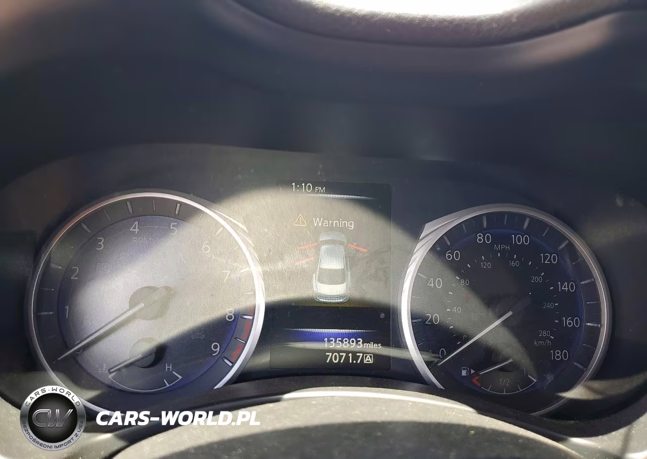2015 Infiniti Q50 Premium VIN:JN1BV7AR6FM414159 - 9