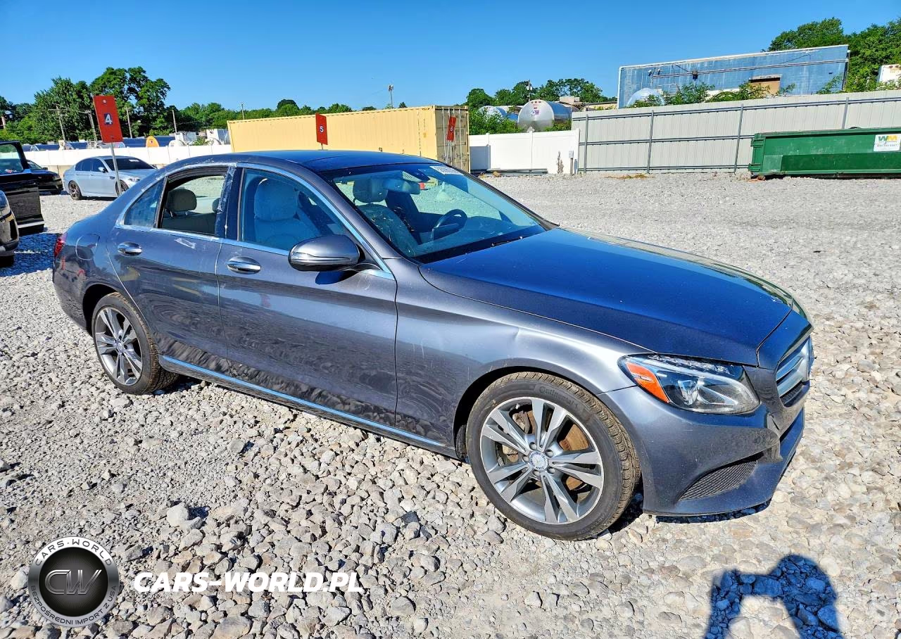 2017 Mercedes-Benz C 300 4Matic VIN:55SWF4KB7HU182399 - 4