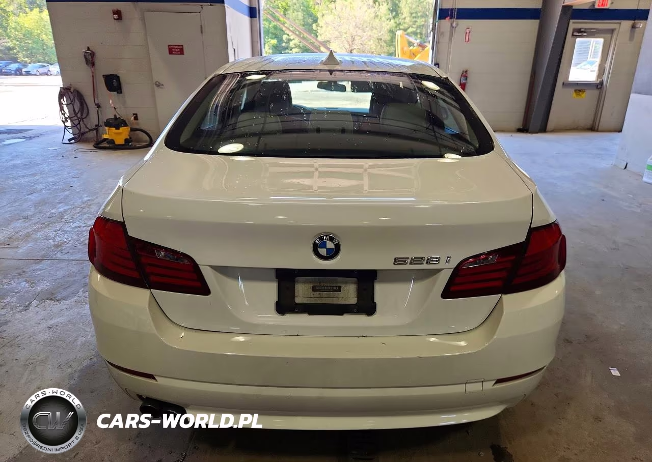 2011 BMW 528 I VIN:WBAFR1C59BC750511 - 6