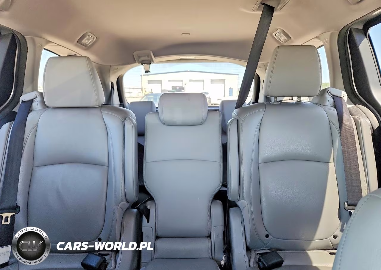 2018 Honda Odyssey Exl VIN:5FNRL6H73JB112247 - 10