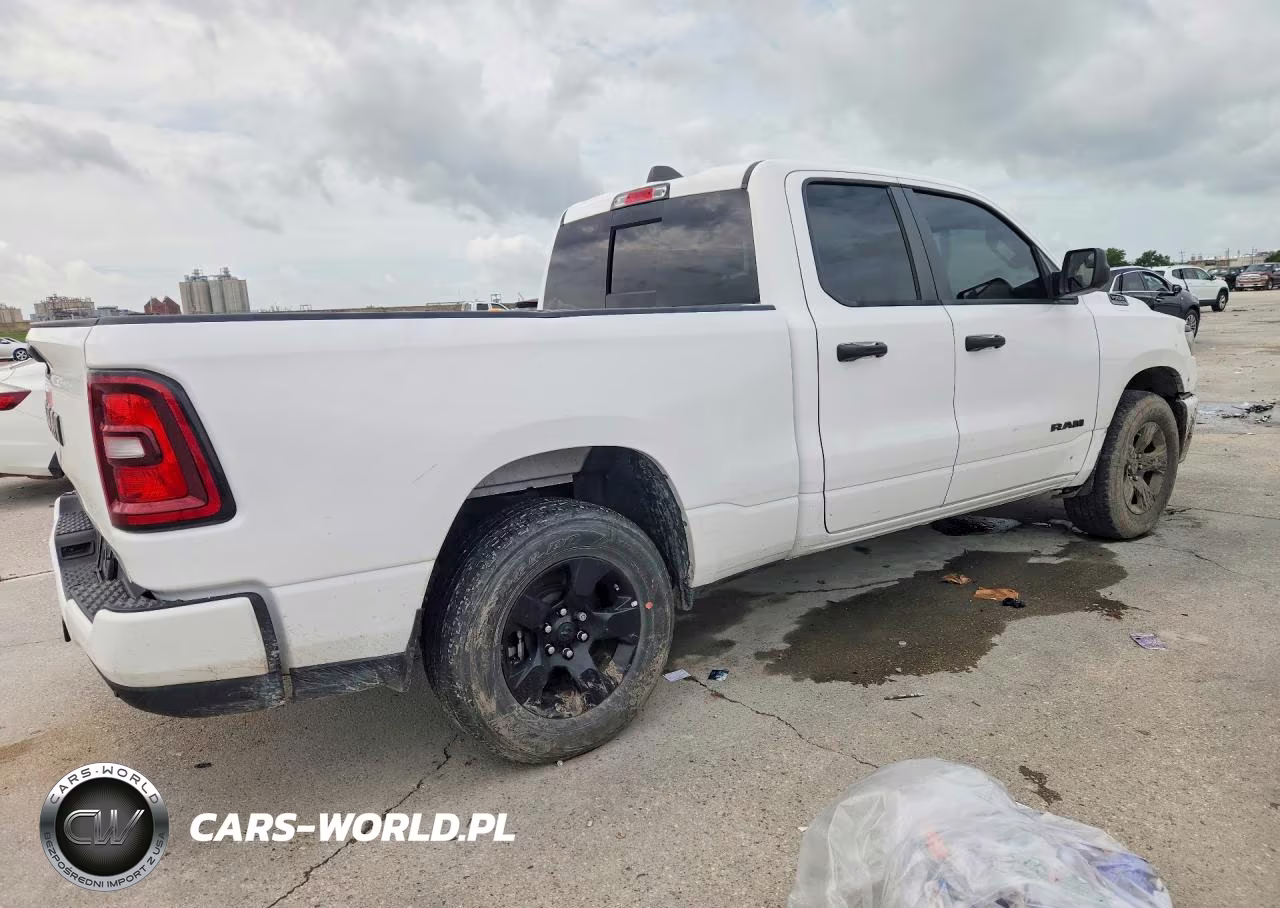 2025 Ram 1500 Tradesman VIN:1C6SRECGXSN590838 - 3