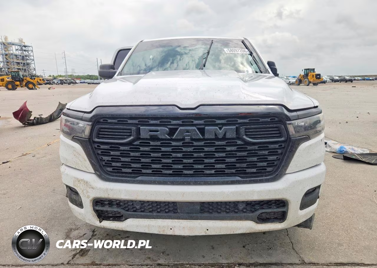 2025 Ram 1500 Tradesman VIN:1C6SRECGXSN590838 - 5