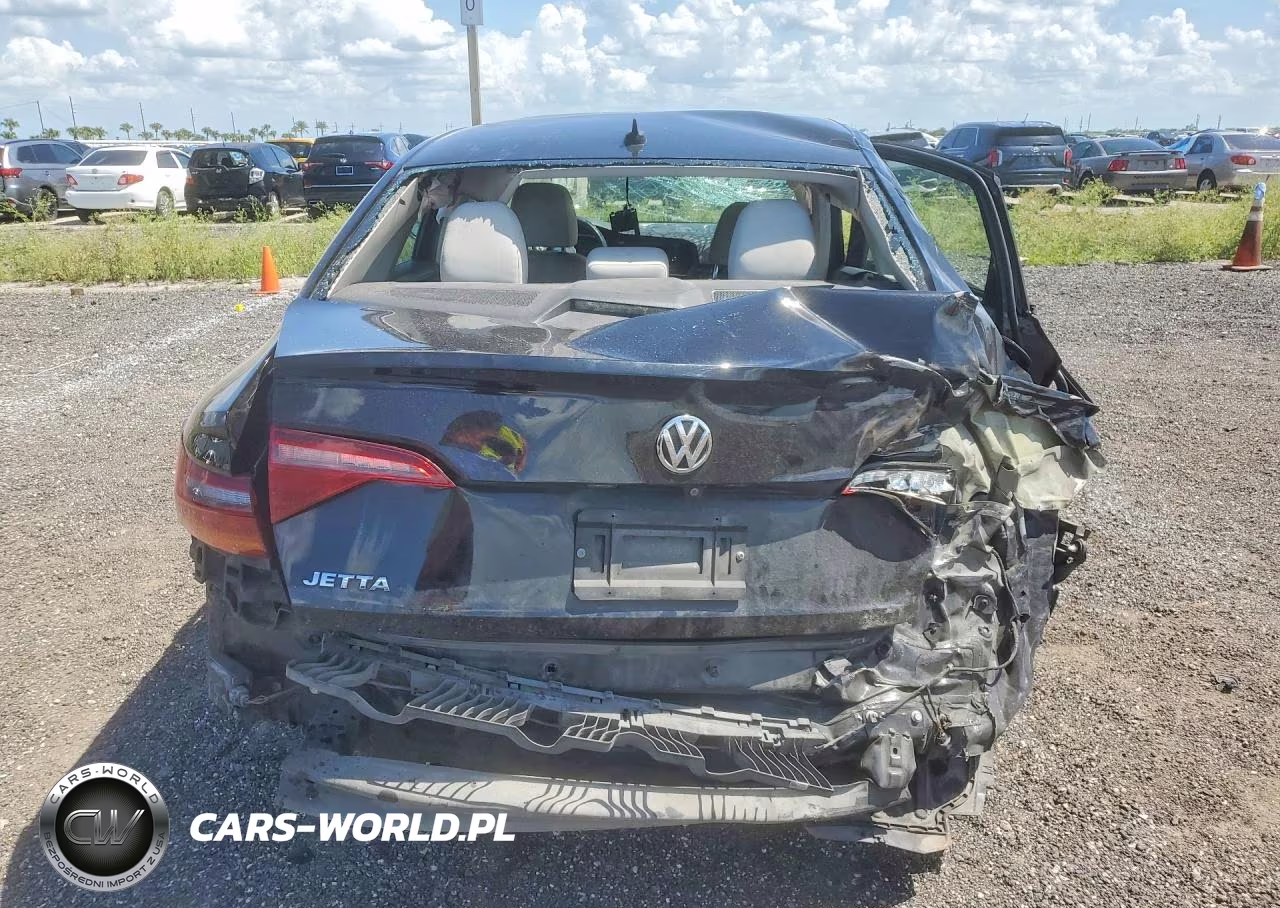 2019 Volkswagen Jetta S VIN:3VWC57BU6KM222627 - 6