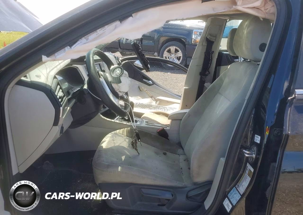 2019 Volkswagen Jetta S VIN:3VWC57BU6KM222627 - 7