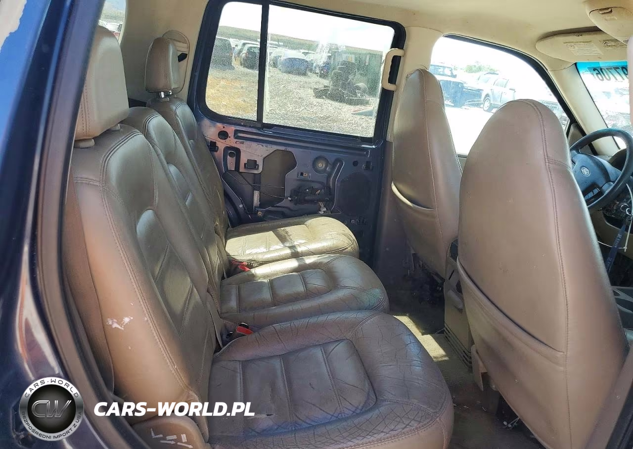 2002 Ford Explorer Xlt VIN:1FMZU73E82ZB66482 - 10