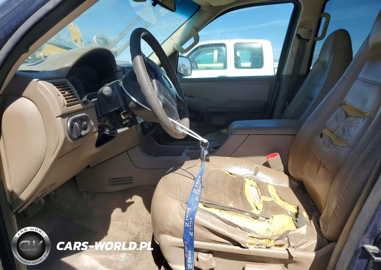 2002 Ford Explorer Xlt VIN:1FMZU73E82ZB66482 - 7
