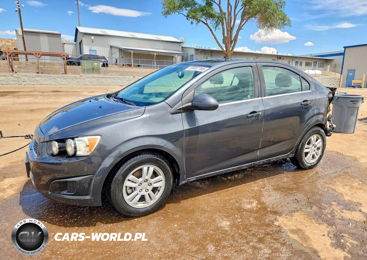 2014 Chevrolet Sonic Lt – zdjęcie 1 z 12