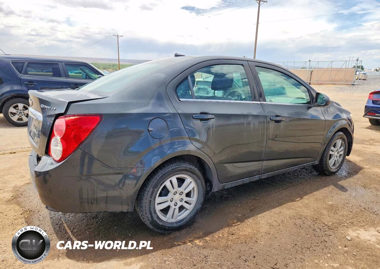 2014 Chevrolet Sonic Lt VIN:1G1JC5SH0E4186935 - 3