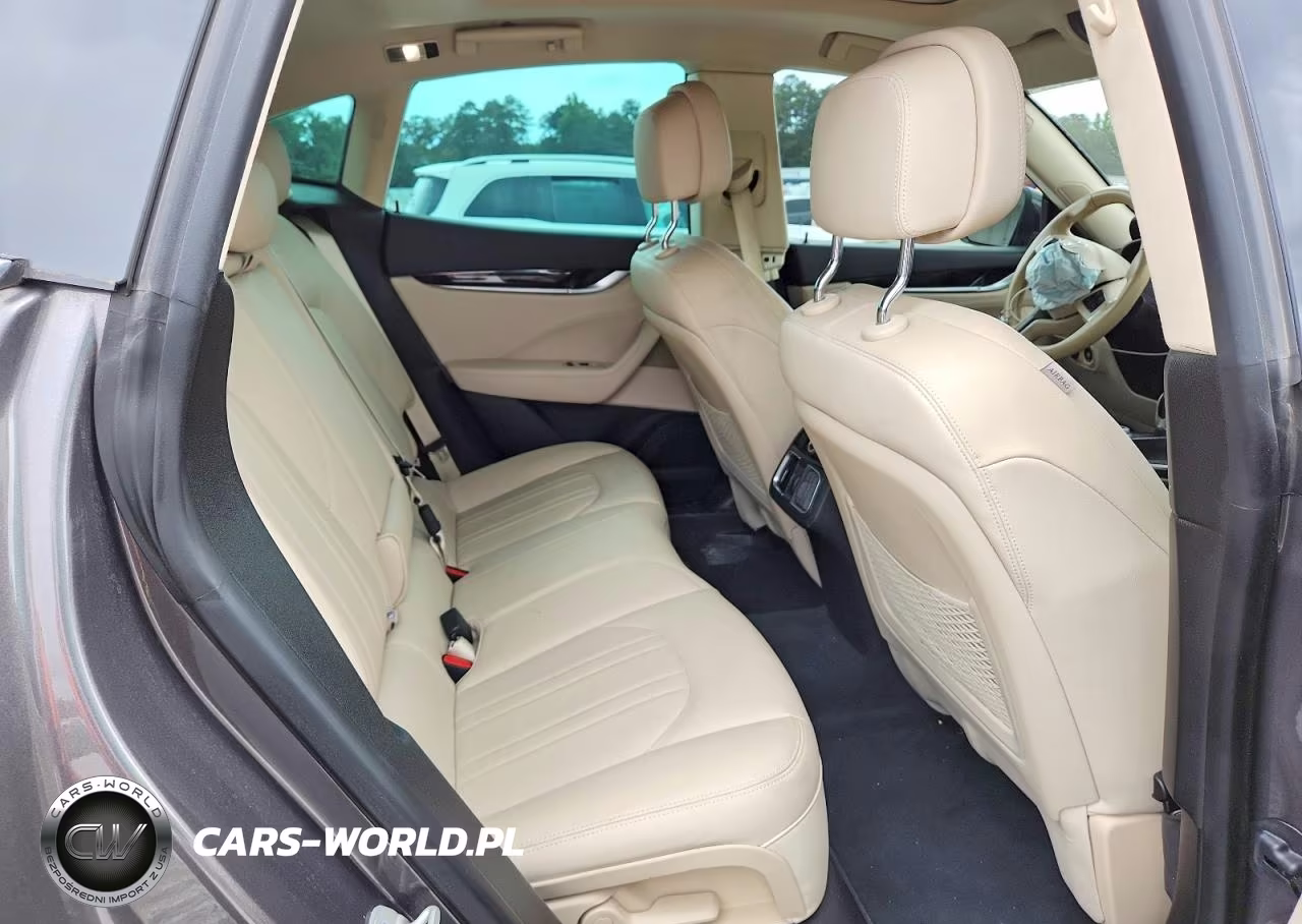 2018 Maserati Levante VIN:ZN661XUAXJX297241 - 11