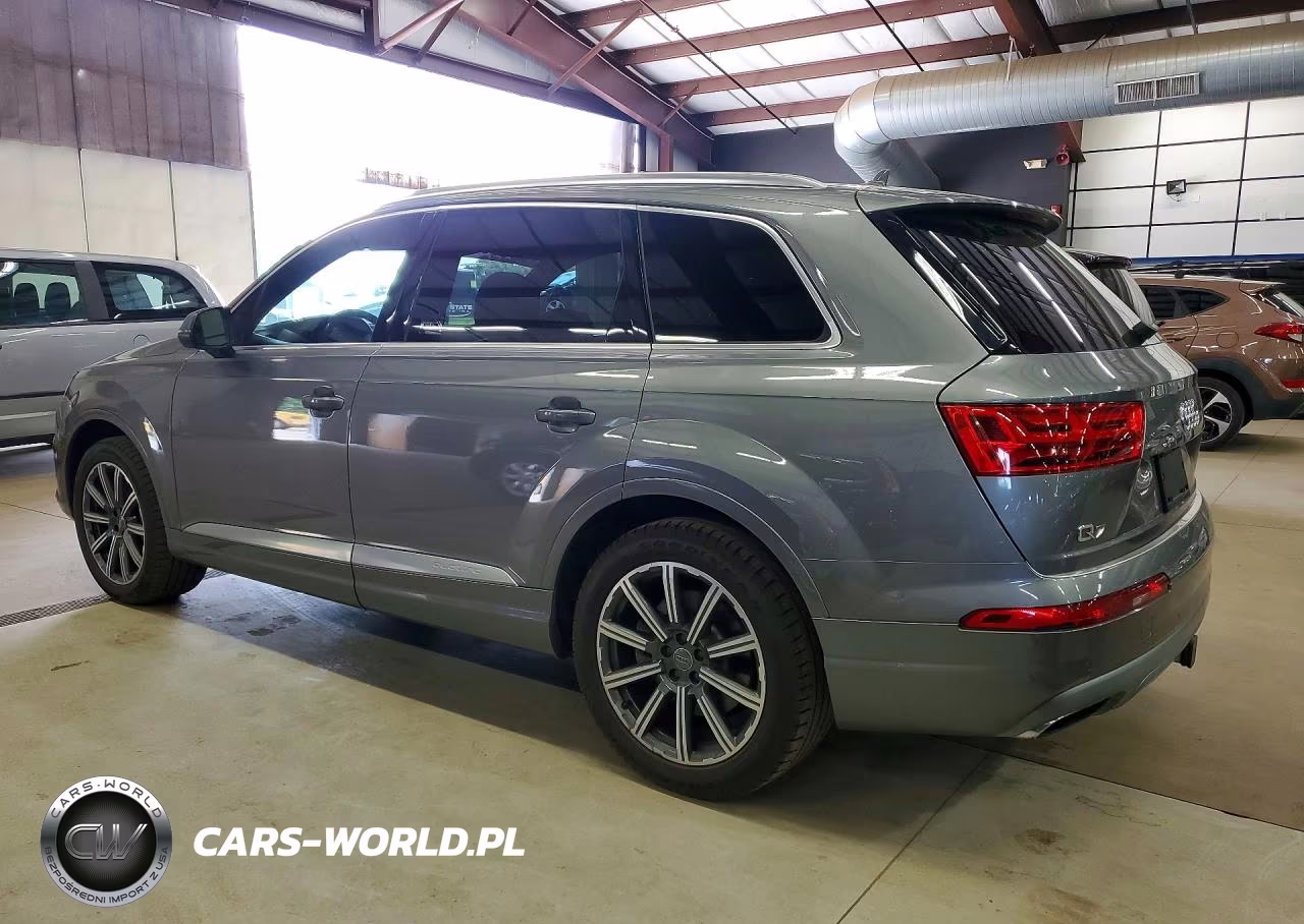 2017 Audi Q7 Premium Plus VIN:WA1LAAF74HD012526 - 2