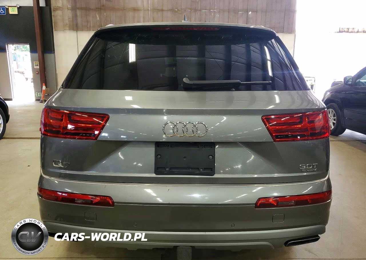2017 Audi Q7 Premium Plus VIN:WA1LAAF74HD012526 - 6