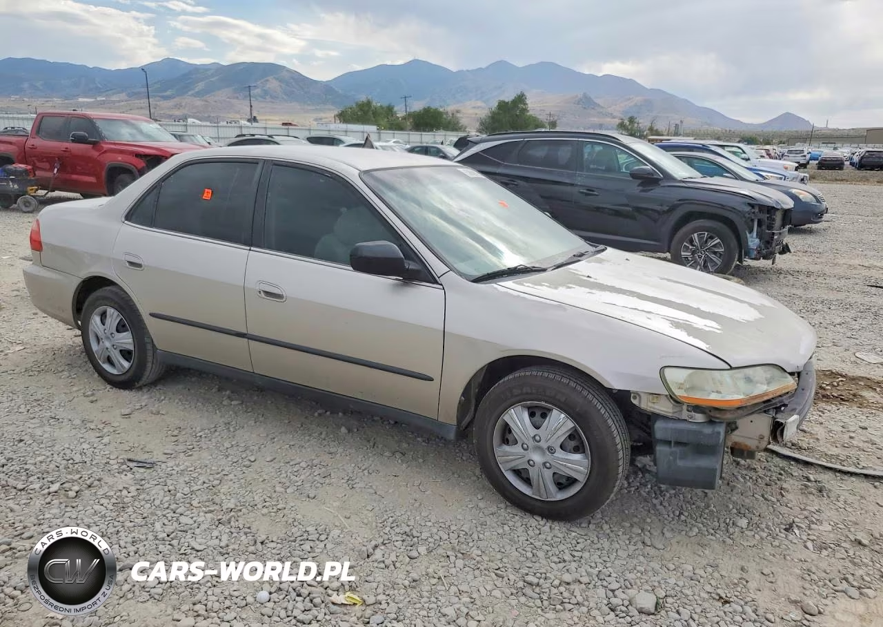 1999 Honda Accord Lx VIN:JHMCG6657XC028254 - 4