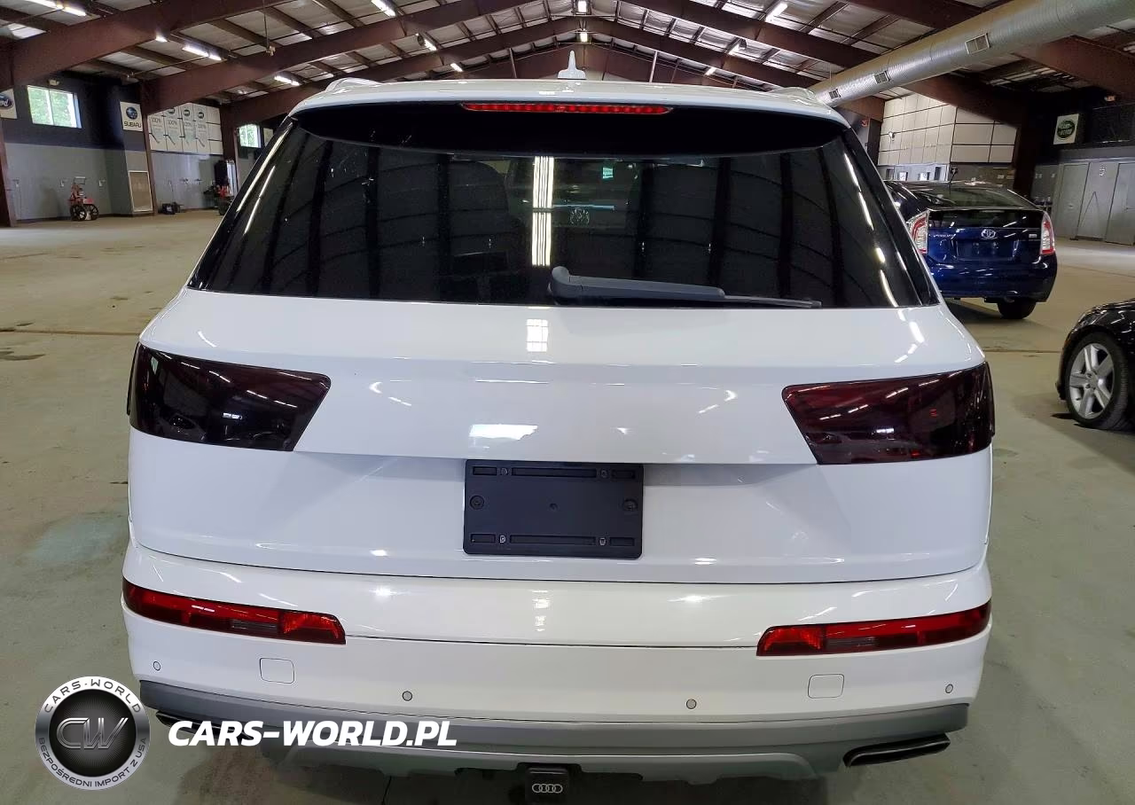 2019 Audi Q7 Prestige VIN:WA1VAAF76KD004542 - 6