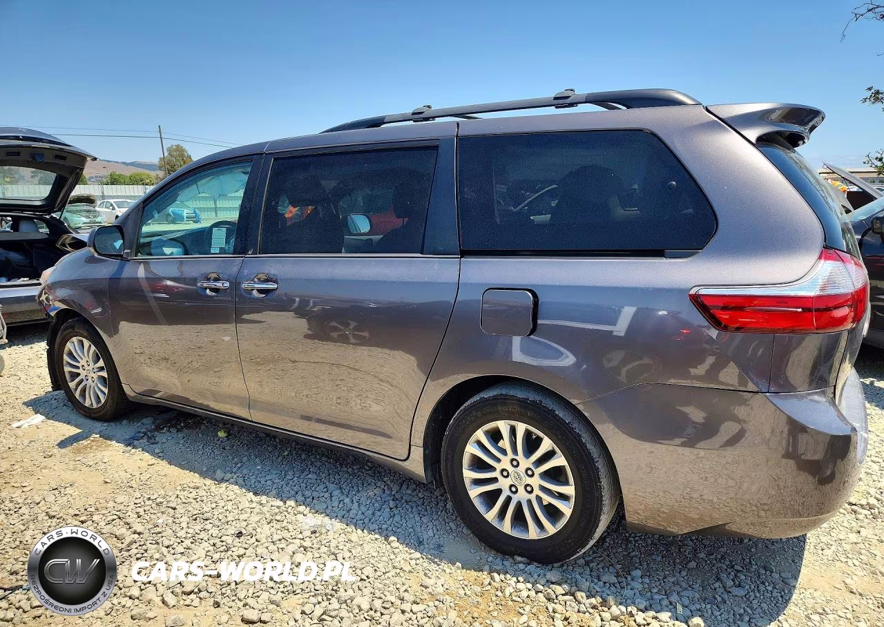 2015 Toyota Sienna Xle 8-Passenger VIN:5TDYK3DC0FS608951 - 2