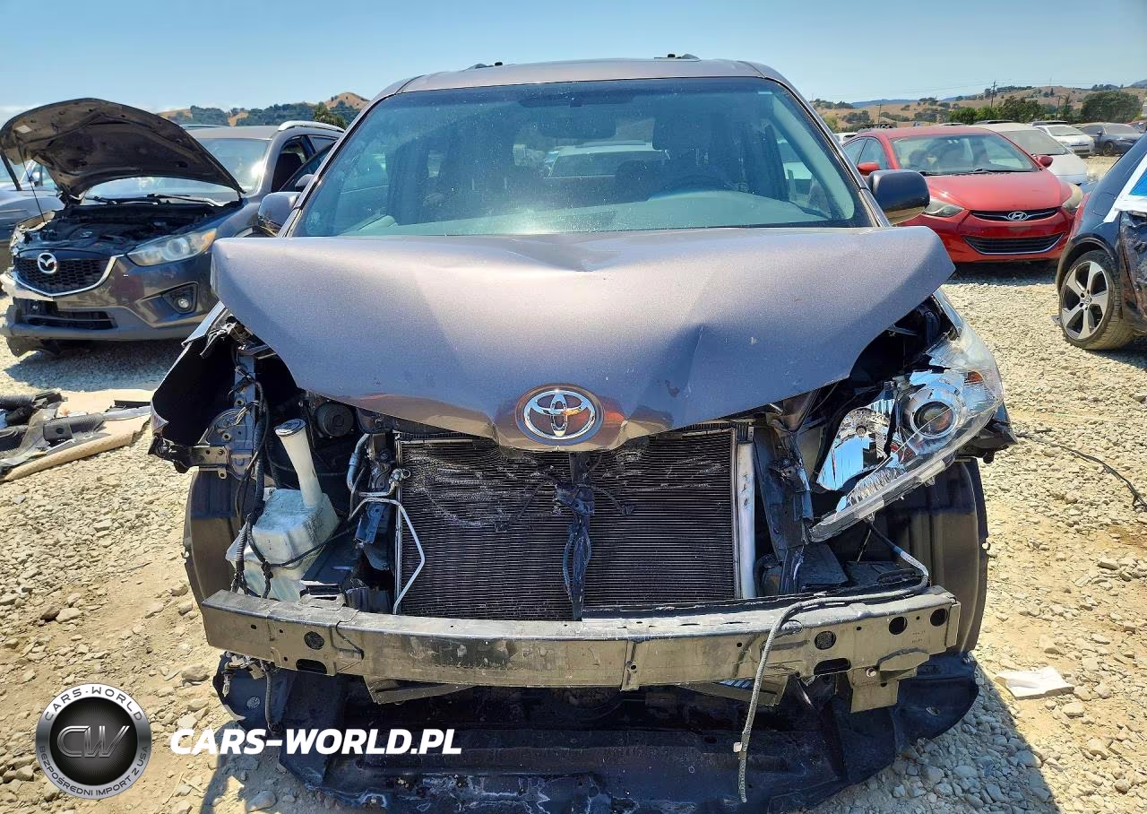 2015 Toyota Sienna Xle 8-Passenger VIN:5TDYK3DC0FS608951 - 5