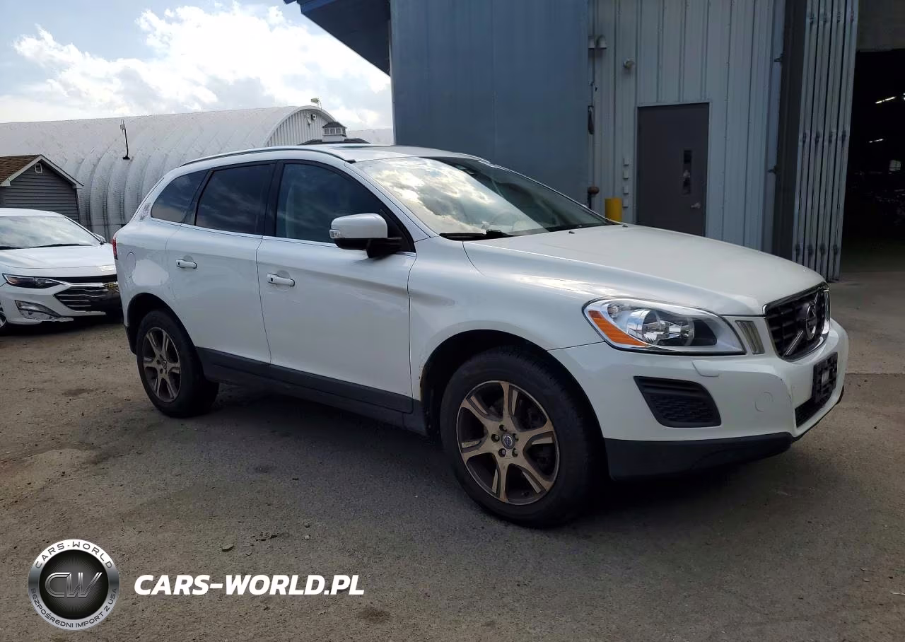 2013 Volvo Xc60 T6 VIN:YV4902DZ2D2439221 - 4