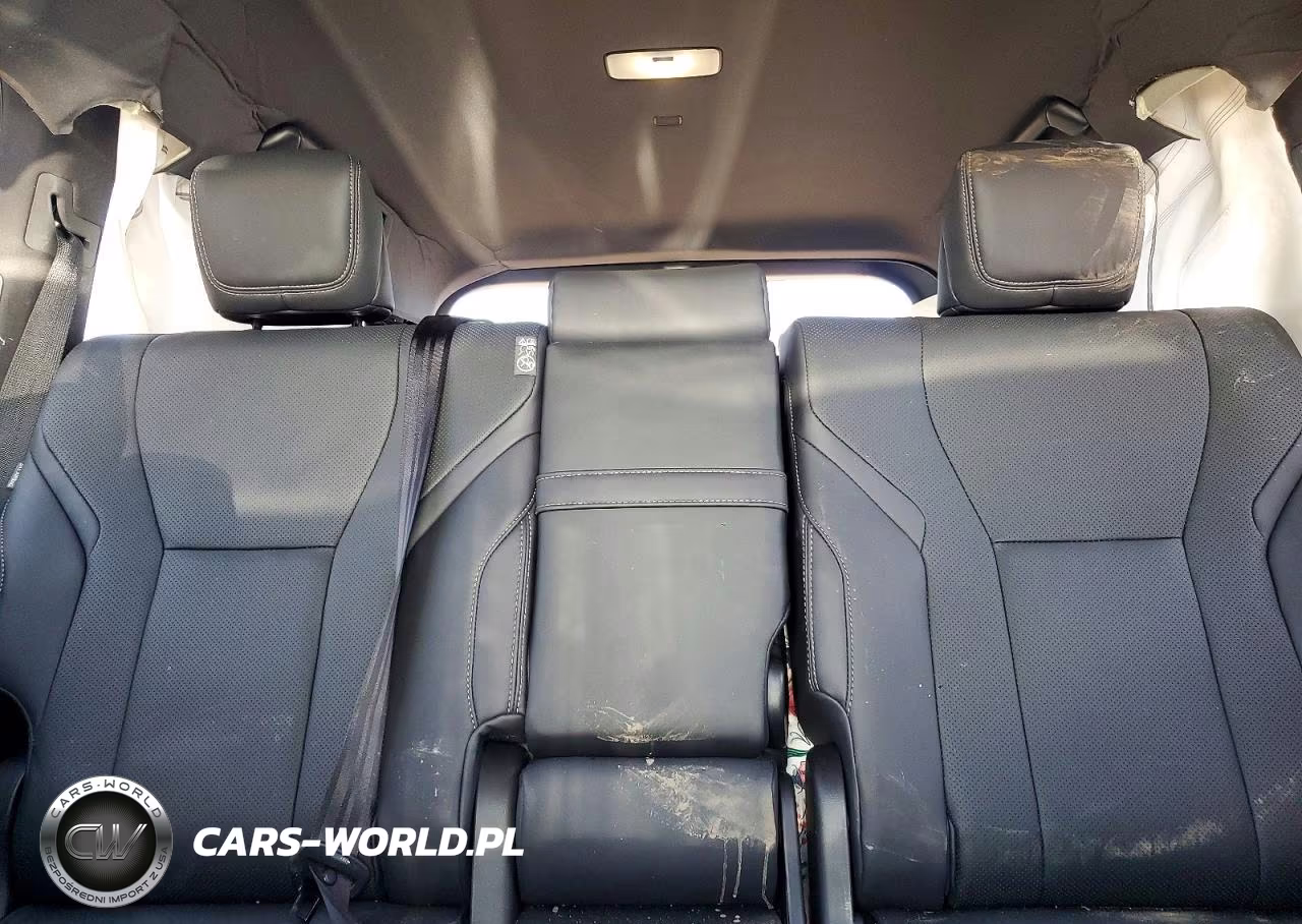 2026 Lexus Lx 700H F Sport Handling VIN:JTJMD7CX0T4012490 - 10