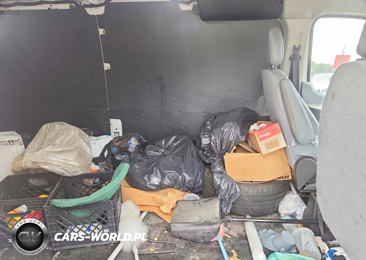 2019 Ford Transit 250 Delivery Van VIN:1FTYR2YMXKKB18141 - 11
