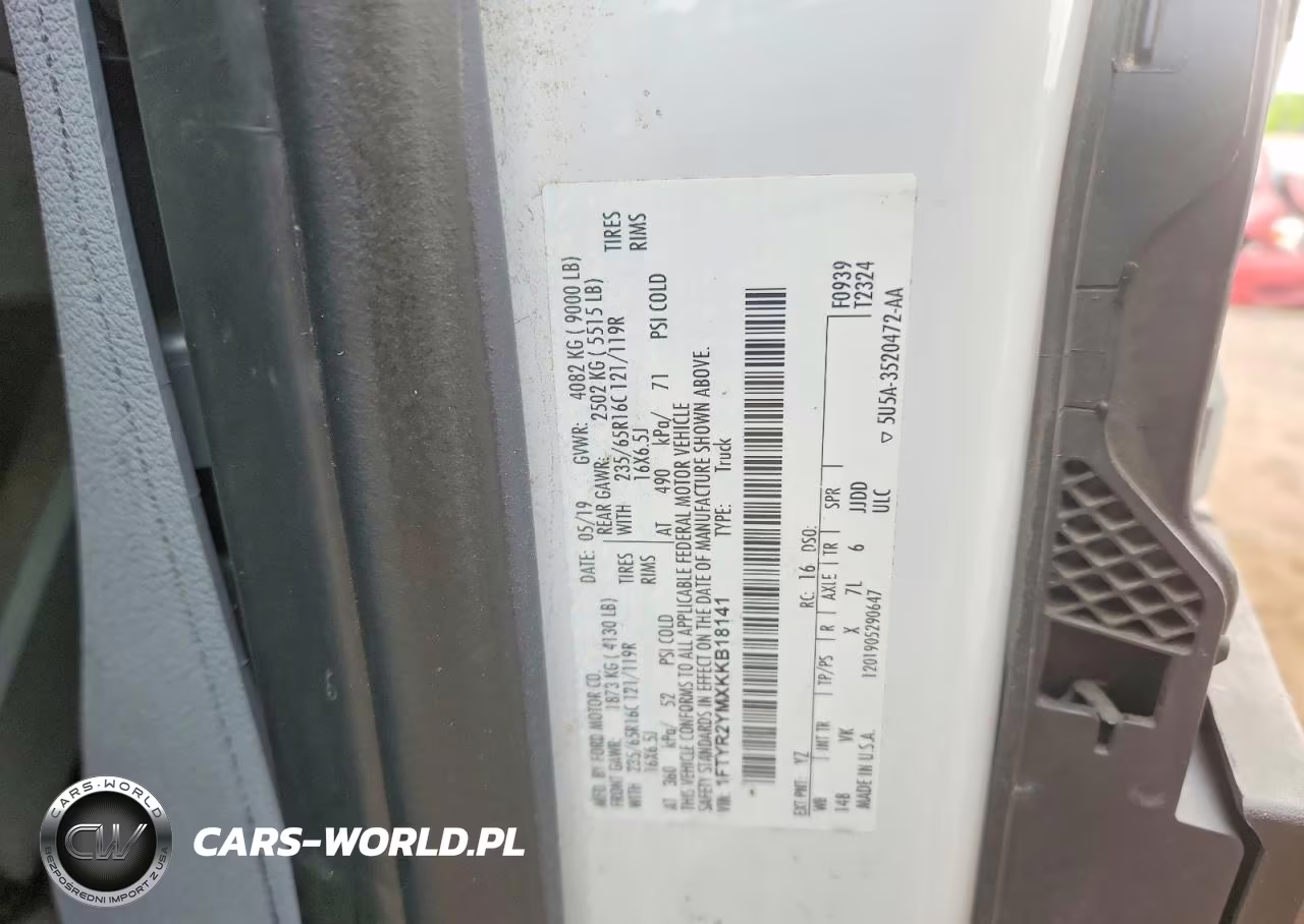 2019 Ford Transit 250 Delivery Van VIN:1FTYR2YMXKKB18141 - 13