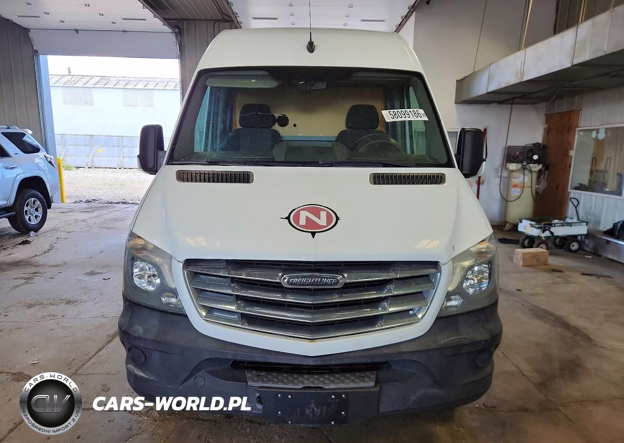2016 Freightliner Sprinter 2500 VIN:WDYPE7DD4GP291744 - 5