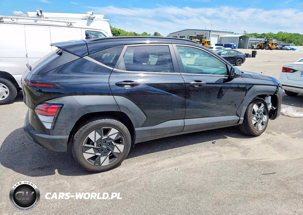 2024 Hyundai Kona Sel VIN:KM8HBCAB1RU106652 - 3